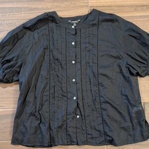 Banana Republic Boxy Puff Sleeve Blouse Black and White